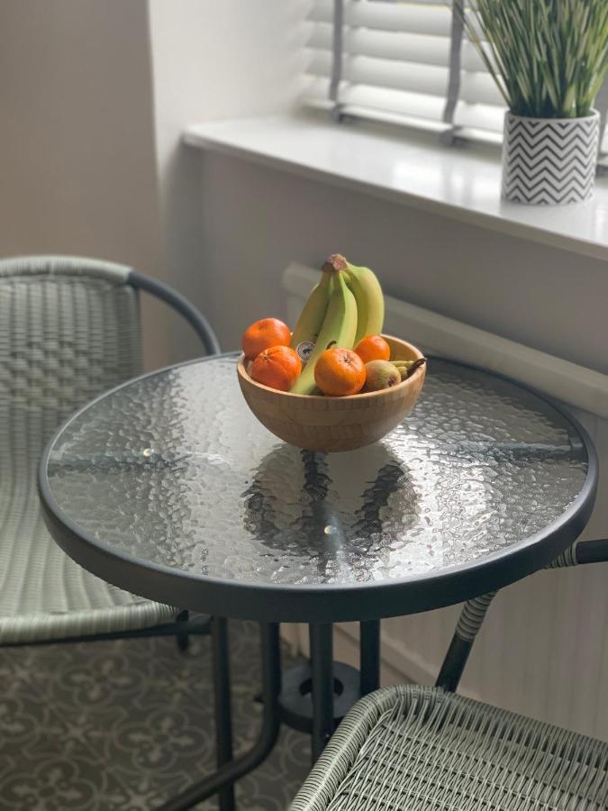 The Greens Apartment Farnworth Kültér fotó